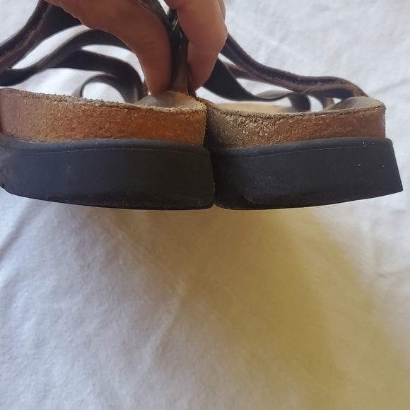 NAOT Adjustable Strap Brown Toe Hold Sz. 41 (8-8.5M/W10) Sandals - Picture 7 of 9